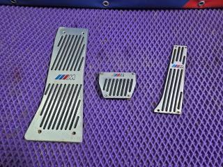 накладка на педаль BMW X6 E71/E72 E71 2010, 3.0 л., N57 D30 B, дизель, АКПП, black sapphire metallic (475), универсал, полный привод, 111