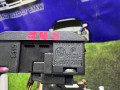 кнопка открывания люка BMW 5 серия E60/E61 E60 2005, 3.0 л., N52 B30 AF, бензин, АКПП, silbergrau metallic (a08), седан, задний привод, правый руль, 61316907288, 6907288 - фото №4