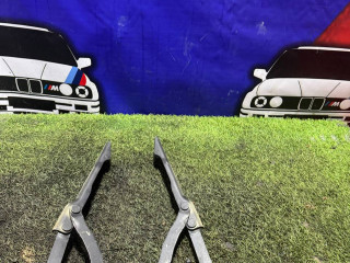 петля капота BMW 5 серия E60/E61 [рестайлинг] E60 2008, 2.5 л., N52 B25 AF, бензин, АКПП, 416 carbonschwarz metallic, седан, задний привод, правый руль, 41617008728, 7008728, 41617008727, 7008727