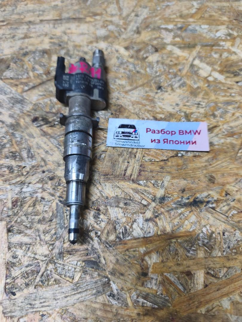 форсунка BMW 7 серия F01/F02 F01 2009, 3.0 л., N57 D30 A, дизель, АКПП, черный, седан, задний привод, 13537585261 - фото №1
