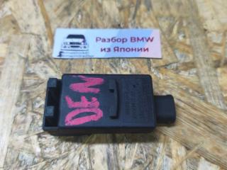 датчик AUC BMW 7 серия E65/E66/E67 E65 2002, 4.4 л., N62 B44, бензин, АКПП, седан, задний привод, 64116933052, 6933052