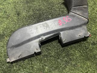 воздуховод BMW 3 серия E90/E91/E92/E93 (2004 - 2010), 3.0 л., N54 B30 A, бензин, 13717541737, 13717541737