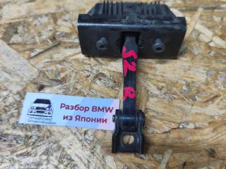 ограничитель открывания двери BMW Z4 E85 2003, 3.0 л., M54 B30 (306S3), бензин, АКПП, sterling-grau metallic (472), родстер, задний привод, правый руль, 51217176806