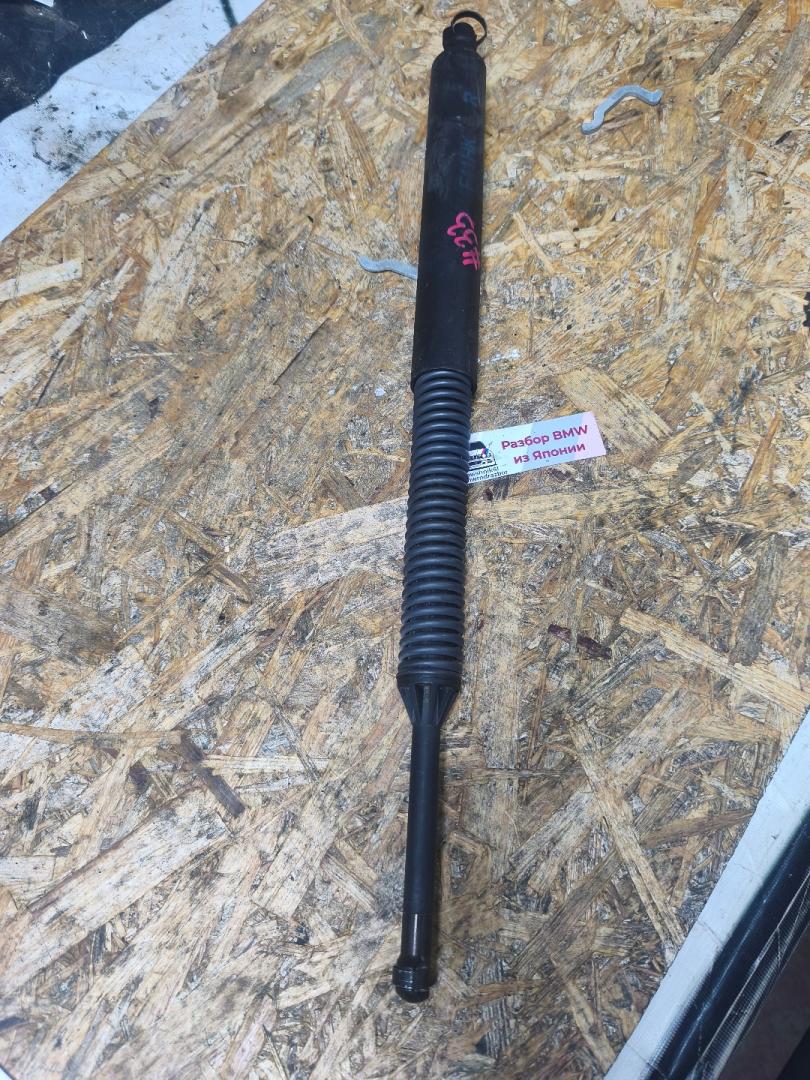 амортизатор крышки багажника (3-5 двери) BMW 5 серия F07/F10/F11 F11 2010, 3.0 л., N55 B30 A, бензин, АКПП, белый, универсал, задний привод, правый руль, 51247266350, 7266350 - фото №1