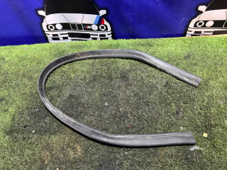 уплотнитель подкапотного пространства BMW, 51767239145, 7239145