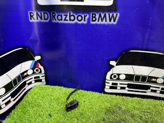 кнопка открывания люка BMW 5 серия E60/E61 E60 2005, 3.0 л., N52 B30 AF, бензин, АКПП, silbergrau metallic (a08), седан, задний привод, правый руль, 61316907288, 6907288
