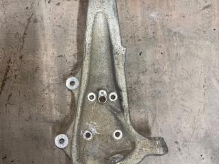 кулак поворотный левый BMW 5 серия F07/F10/F11 F10 2012, 2.0 л., N20 B20 A, бензин, АКПП, седан, правый руль, 31216777749, 6777749