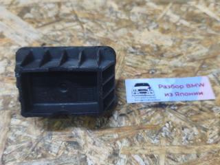 опора под домкрат (поддомкратная подушка) BMW 5 серия F07/F10/F11 F11 2010, 3.0 л., N55 B30 A, бензин, АКПП, белый, универсал, задний привод, правый руль, 7237195, 51717237195