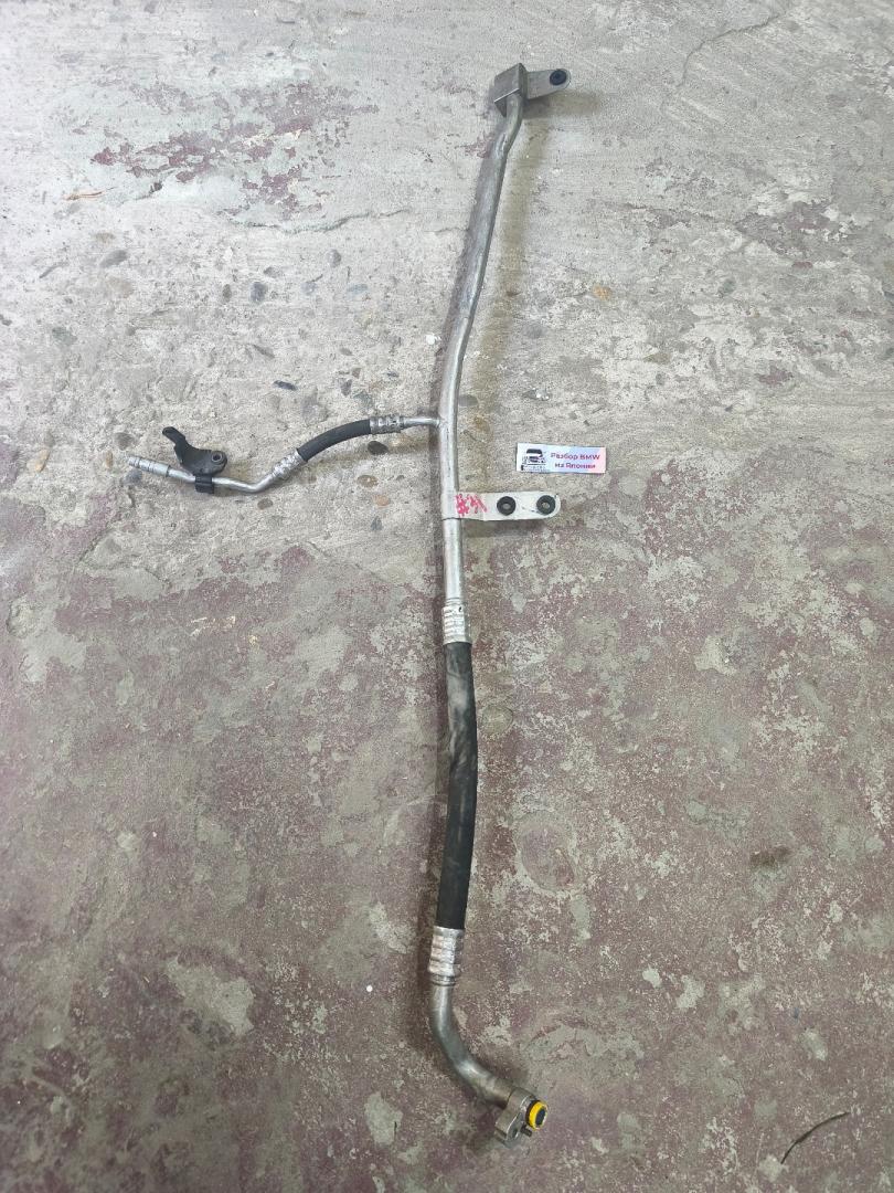 трубка кондиционера BMW 5 серия F07/F10/F11 F11 2010, 3.0 л., N55 B30 A, бензин, АКПП, белый, универсал, задний привод, правый руль, 64539120005 - фото №1