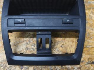 кнопка обогрева сидений BMW 5 серия F10/F11 [рестайлинг] F10 2013, 2.0 л., N20 B20 A, бензин, АКПП, spacecraft metallic (a52) серый, седан, полный привод, 9163292, 9163293