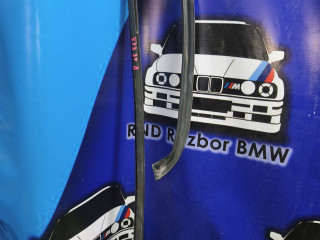 Уплотнитель стекла BMW 6 серия E63/E64 (2003 - 2007), 51337008573, 7008573
