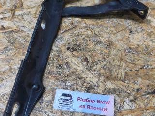 петля капота BMW 5 серия E60/E61 [рестайлинг] E60 2009, 2.5 л., N52 B25 AF, бензин, АКПП, carbonschwarz metallic (416), седан, задний привод, правый руль, 41617008728, 7008728