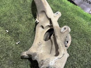 кулак поворотный правый BMW X5 M E70 (2009 - 2013), 4.4 л., S63 B44 A, бензин, АКПП, внедорожник 5 дв., полный привод, 31216773784, 6773784