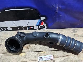 патрубок интеркулера BMW X5 E70 [рестайлинг] E70 2011, 3.0 л., N55 B30 A, бензин, АКПП, белый, универсал, полный привод, правый руль, 13717582314, 7582314, 13717588268