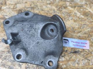 кронштейн двигателя BMW 5 серия E60/E61 E60 2007, 2.5 л., N52 B25 B, бензин, АКПП, задний привод, правый руль, 22116768521, 6768521