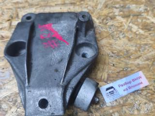 кронштейн двигателя BMW 7 серия F01/F02 F01 2009, 3.0 л., N57 D30 A, дизель, АКПП, черный, седан, задний привод, 6777623, 22116777623