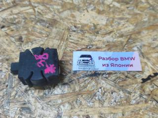 кронштейн (крепление) BMW X5 E70 [рестайлинг] E70 2011, 3.0 л., N55 B30 A, бензин, black sapphire metallic (475), внедорожник 5 дв., полный привод, правый руль, 17117553480, 7553480