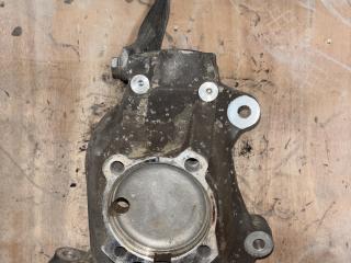кулак поворотный левый BMW 6 серия E63/E64 E64 2005, 4.8 л., N62 B48 A, бензин, АКПП, черный, кабриолет, задний привод, правый руль, 6762017, 31216762017