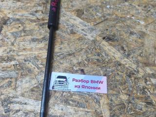 амортизатор крышки багажника (3-5 двери) BMW M6 E63/E64 2006, 5.0 л., S85 B50 A, бензин, робот, 475 black sapphire metallic, купе, задний привод, 51247008764