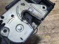замок двери BMW X5 M E70 (2009 - 2013), 4.4 л., S63 B44 A, бензин, АКПП, внедорожник 5 дв., полный привод, 7167075 - фото №3