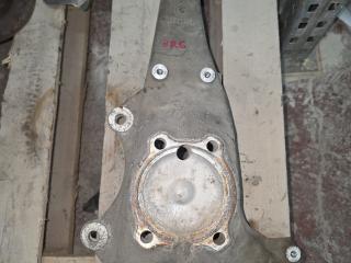 кулак поворотный правый BMW 5 серия F07/F10/F11 F10 (2009 - 2013), дизель, АКПП, 31216775770, 6775770