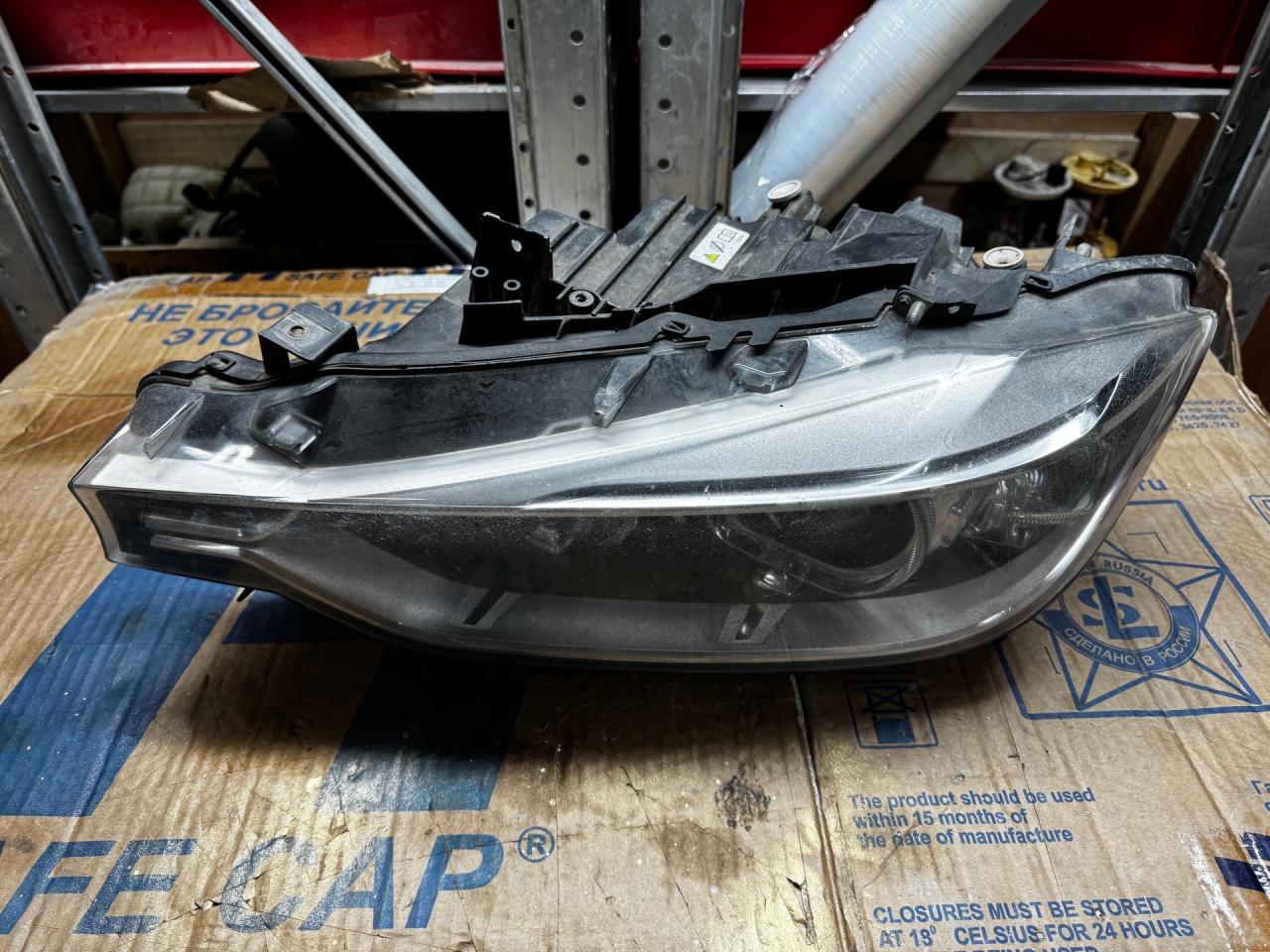 фара левая BMW 3 серия F30/F31/F34 2013, 1.6 л., N13 B16 A, бензин, АКПП, задний привод, 7248266 - фото №1