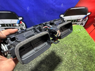 дефлектор обдува салона BMW 3 серия F30/F31/F34 F30 2012, 2.0 л., N20 B20 B, бензин, АКПП, 354 titansilber metallic, седан, задний привод, правый руль, 64229218552, 9218552