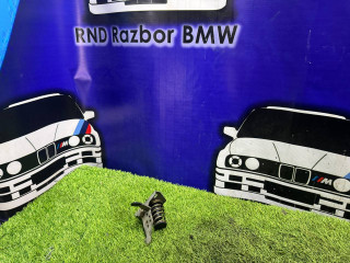 захватный крюк капота BMW 5 серия E60/E61 E60 2005, 3.0 л., N52 B30 AF, бензин, АКПП, silbergrau metallic (a08), седан, задний привод, правый руль, 51237034256, 7034256