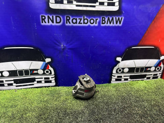 подушка крепления двигателя BMW 5 серия E60/E61 E60 2005, 3.0 л., N52 B30 AF, бензин, АКПП, silbergrau metallic (a08), седан, задний привод, правый руль, 22116761090, 6761090