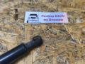 амортизатор крышки багажника (3-5 двери) BMW X5 E53 [рестайлинг] E53 2005, 3.0 л., M57 D30 (306D2), дизель, АКПП, black-sapphire metallic (475), внедорожник 5 дв., правый руль, 51248402405 - фото №2