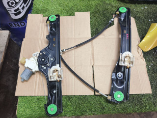 стеклоподъемник передний левый BMW X1 E84 2011, 3.0 л., N52 B30 A, бензин, белый 300, внедорожник 5 дв., полный привод, правый руль, 2990385, 51332990385