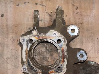 кулак задний левый BMW 5 серия F07/F10/F11 F10 2012, 2.0 л., N20 B20 A, бензин, АКПП, седан, правый руль, 33326793769, 6793769