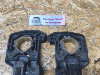 кронштейн радиатора BMW 7 серия F01/F02 F01 2009, 3.0 л., N57 D30 A, дизель, АКПП, черный, седан, задний привод, 7575348, 17117575248, 7575247