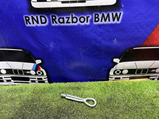 крюк буксировочный BMW 3 серия F30/F31/F34 F30 2012, 2.0 л., N20 B20 B, бензин, АКПП, 354 titansilber metallic, седан, задний привод, правый руль, 7953893