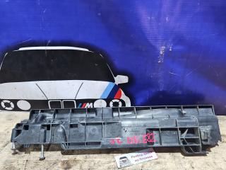 кронштейн радиатора BMW 1 серия E82/E88 [рестайлинг] 2010, 2.0 л., N46 B20 A, бензин, АКПП, белый, задний привод, правый руль, 17107524914, 7524914