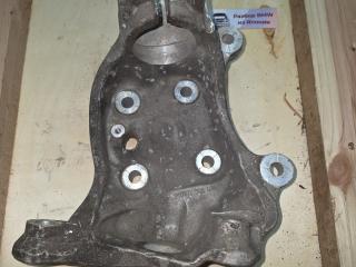 кулак поворотный правый BMW 7 серия E65/E66/E67 [рестайлинг] E66 2007, 4.8 л., N62 B48 A, бензин, АКПП, 6753462