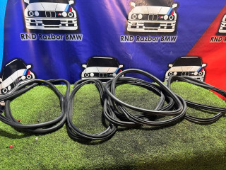 уплотнитель двери BMW 3 серия F30/F31/F34 F30 2012, 2.0 л., N20 B20 B, бензин, АКПП, 354 titansilber metallic, седан, задний привод, правый руль, 4897689, 51764897689, 7258311, 7258312, 7305837, 7318511