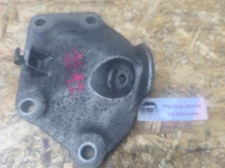 кронштейн двигателя BMW 5 серия E60/E61 E60 2006, 2.5 л., N52 B25, бензин, АКПП, silber-grau metallic, седан, задний привод, правый руль, 22116768521, 6768521