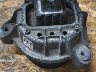 подушка крепления двигателя BMW 5 серия F07/F10/F11 F10 2011, 2.0 л., N20 B20 B, бензин, АКПП, седан, задний привод, 6785601