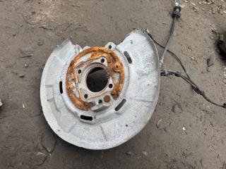 кулак задний правый BMW 7 серия F01/F02 F01 2009, 3.0 л., N57 D30 A, дизель, АКПП, черный, седан, задний привод, 33326775854