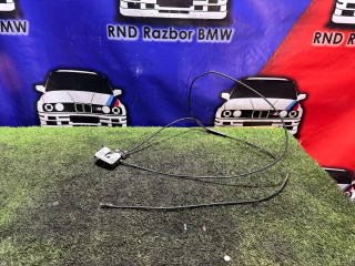 трос капота BMW 5 серия E60/E61 [рестайлинг] E60 2008, 2.5 л., N52 B25 AF, бензин, АКПП, 416 carbonschwarz metallic, седан, задний привод, правый руль, 4419132