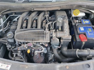 двигатель Peugeot 208 1 поколение 2013, 1.2 л., i, HMZ (EB2F), бензин, 5МКПП, gris aluminium / ezr, хетчбэк 5 дв., передний привод, правый руль, HMZ, EB2F