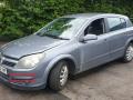 молдинг переднего бампера Opel Astra H 2005, 1.6 л., i, Z 16 XEP, бензин, 5МКПП, moonland / 3ku, хетчбэк 5 дв., передний привод, правый руль, 13121995 - фото №3
