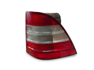 фонарь задний правый Mercedes-Benz M-Класс W163 2001, 3.2 л., i, M 112.942, бензин, АКПП, smaragdschwarz / 189, внедорожник 5 дв., полный привод, правый руль, A1638200264