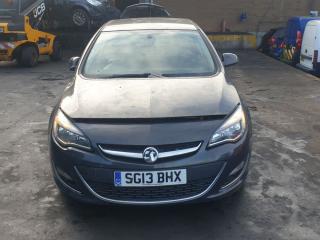 Opel Astra J [рестайлинг]