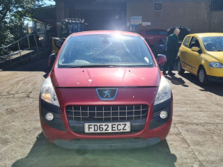 Peugeot 3008 1 поколение