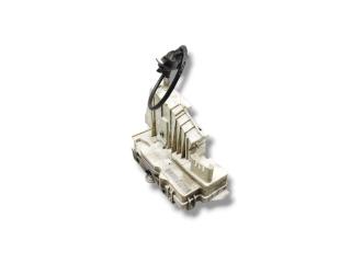 замок двери передней левой Mercedes-Benz A-Класс W169 2005, 2.0 л., CDi, OM 640.940, дизель, вариатор, polarsilber / 761, хетчбэк 5 дв., передний привод, правый руль, A1697202735