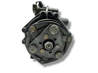 компрессор кондиционера Suzuki Swift 3 поколение 2010, 1.3 л., i, M13A, бензин, 5МКПП, superior white / 26u, хетчбэк 3 дв., передний привод, правый руль, 95200-62JA0