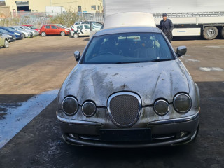 Jaguar S-Type 1 поколение X200