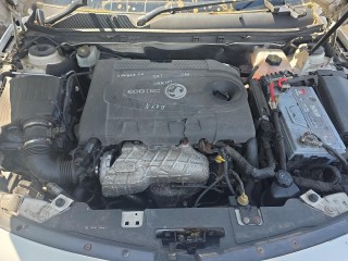 двигатель Opel Insignia 1 поколение (A) 2011, 2.0 л., CDTi, A 20 DT, дизель, 6МКПП, schneeweiss / 40r, лифтбэк, передний привод, правый руль
